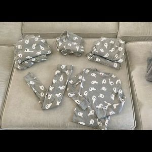 5 pairs of FAMILY 100% cotton PJs. LIKE NEW.